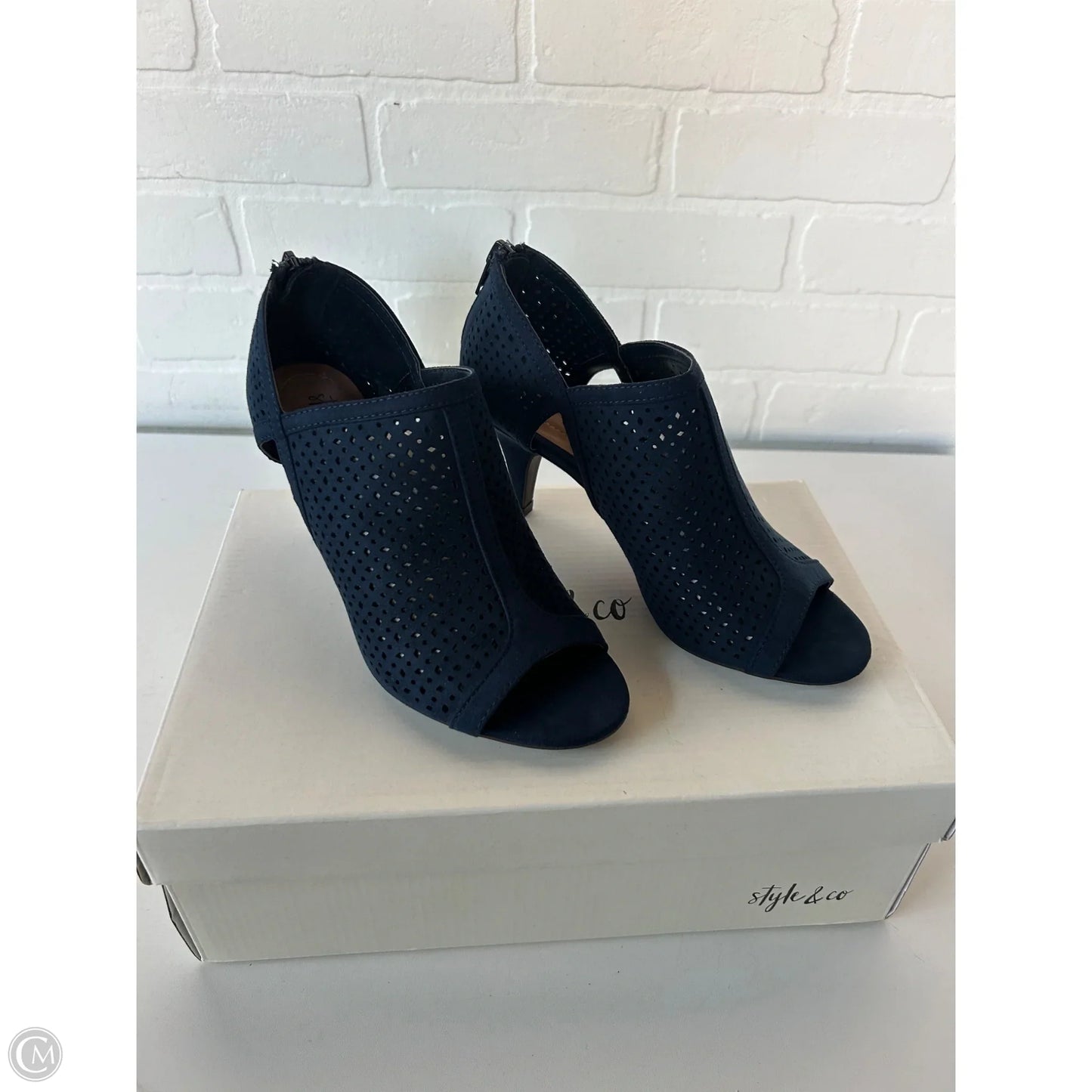 Sandals Heels Kitten By Style And Company In Blue, Size: 5.5