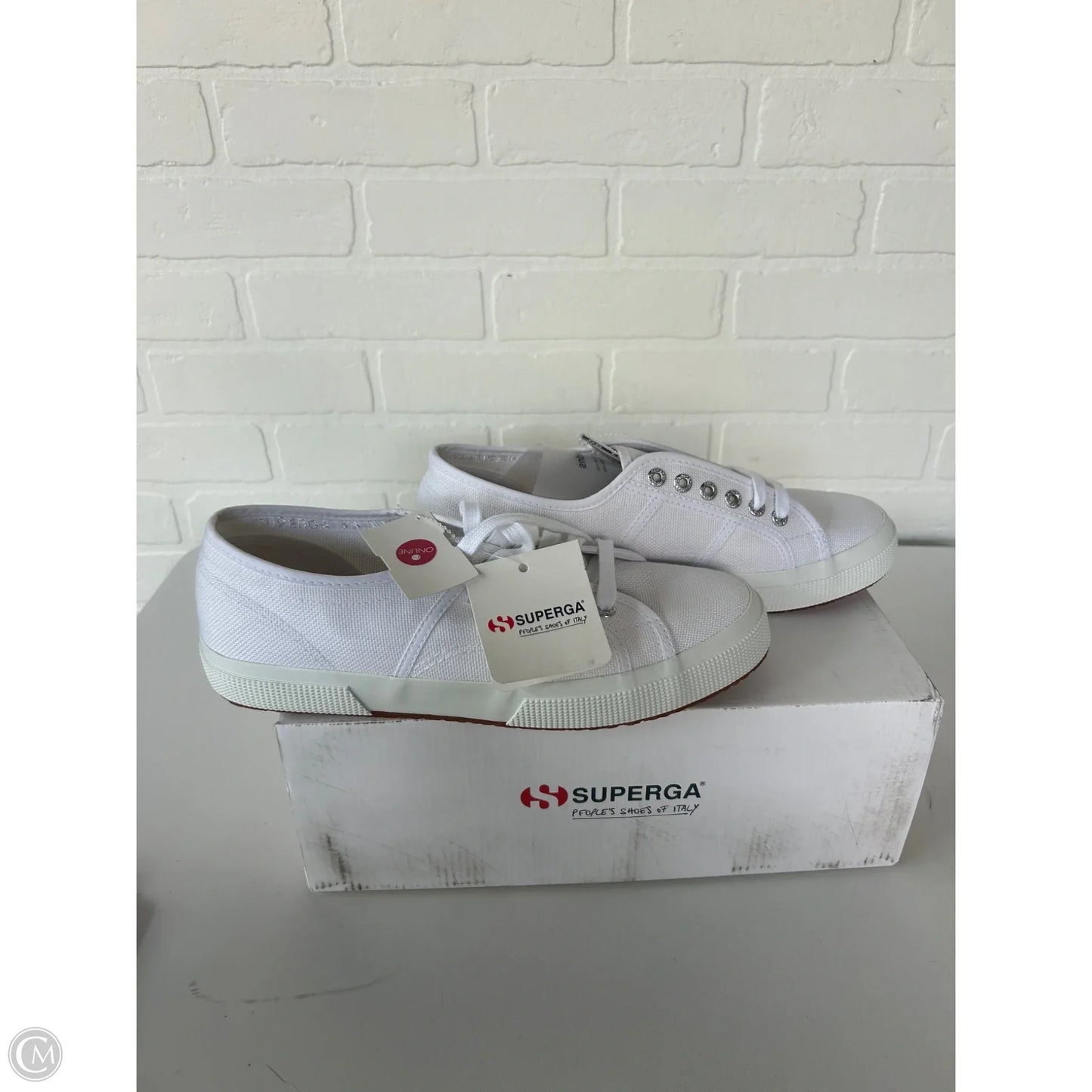 Shoes Sneakers By Superga In White, Size: 10.5