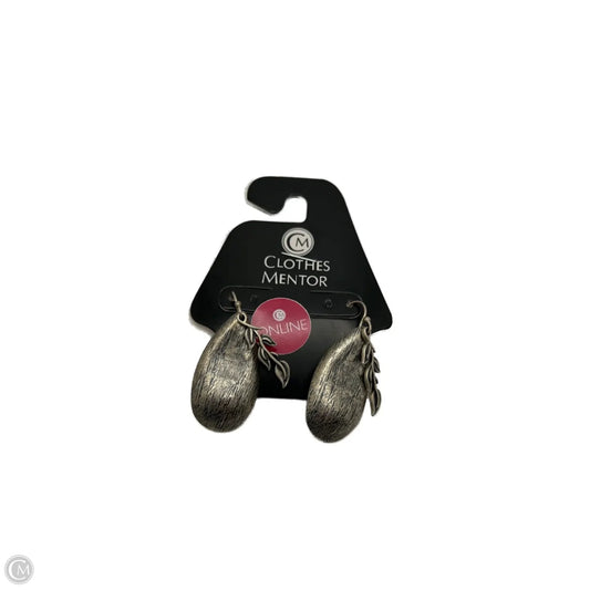 Earrings Dangle/drop By Clothes Mentor