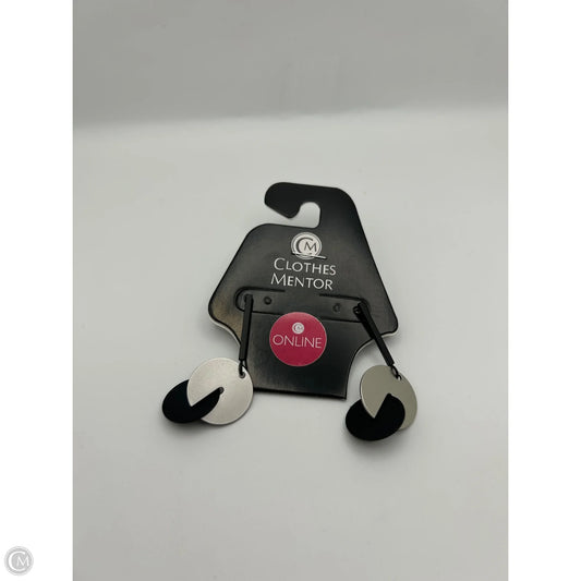 Earrings Dangle/drop By Clothes Mentor