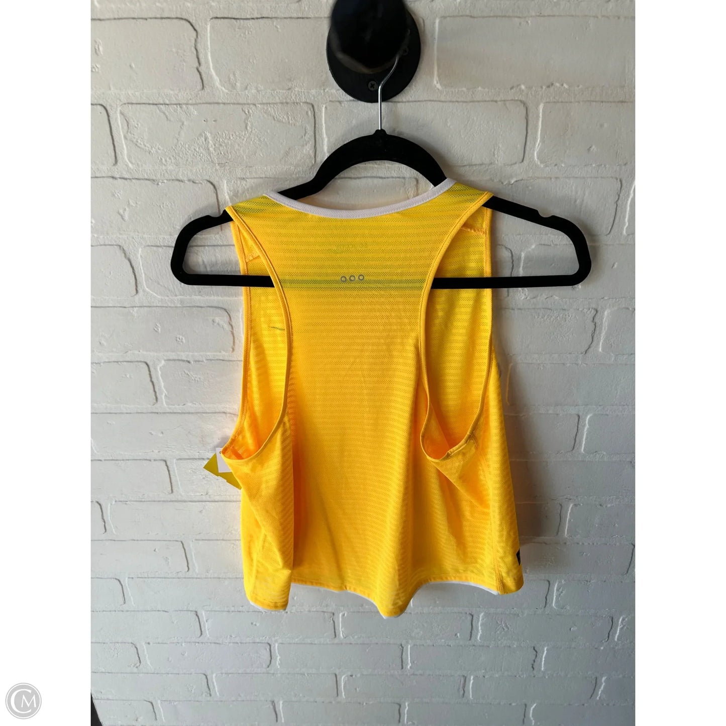 Athletic Tank Top By Saucony In Yellow, Size: S