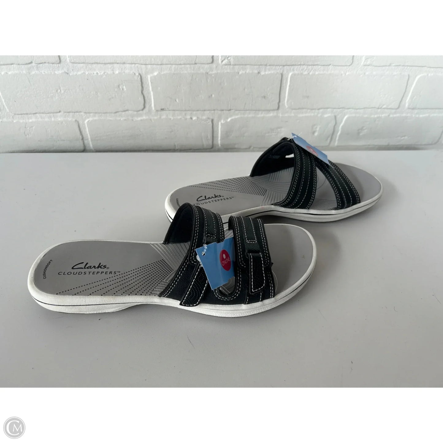 Sandals Flats By Clarks In Black & Grey, Size: 9