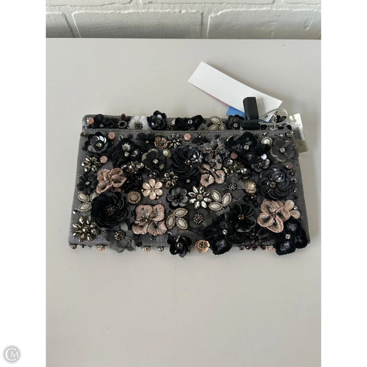 Clutch By Clothes Mentor, Size: Large