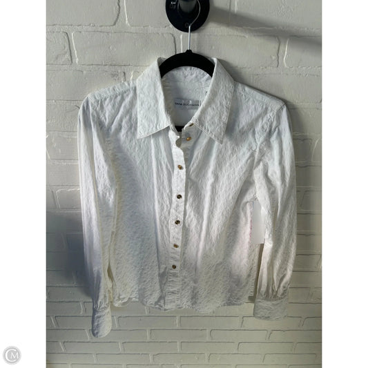 Top Long Sleeve By Dana Buchman In White, Size: M