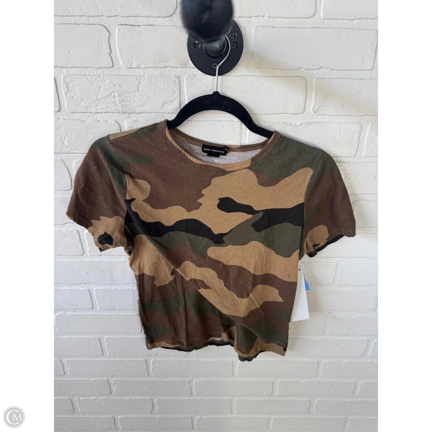 Top Short Sleeve Basic By Good American In Camouflage Print, Size: L