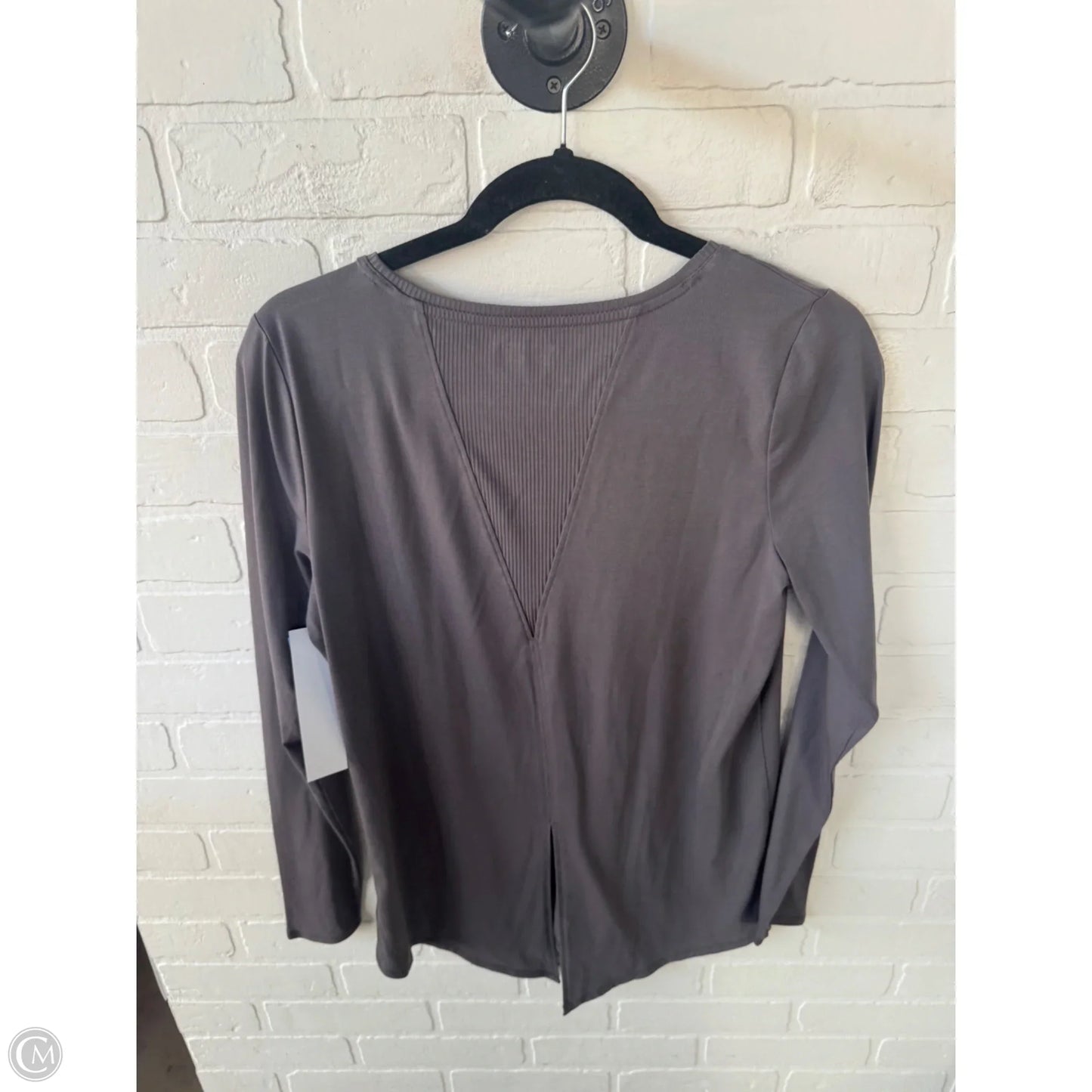 Athletic Top Long Sleeve Crewneck By Athleta In Grey, Size: S