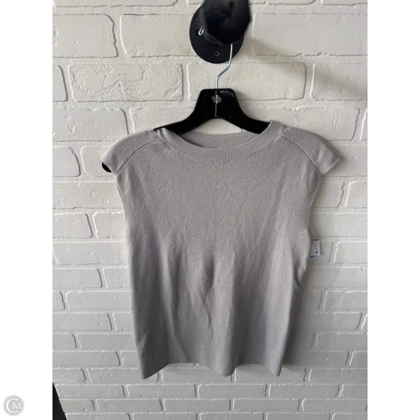 Vest Sweater By Clothes Mentor In Grey, Size: S