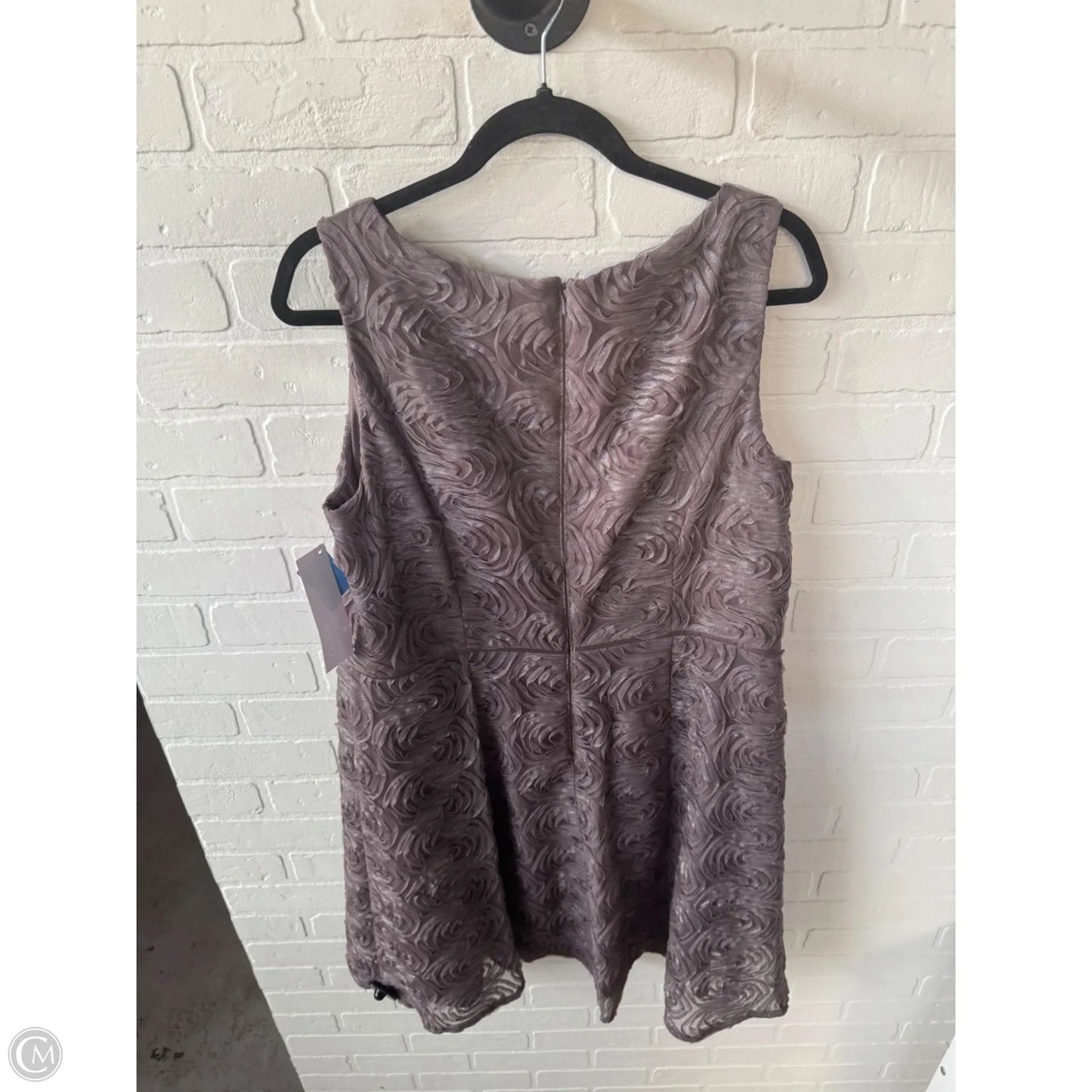 Dress Party Long By Adrianna Papell In Grey, Size: L