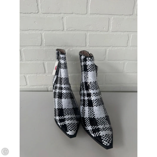 Boots Ankle Heels By Betsey Johnson In Black & White, Size: 10