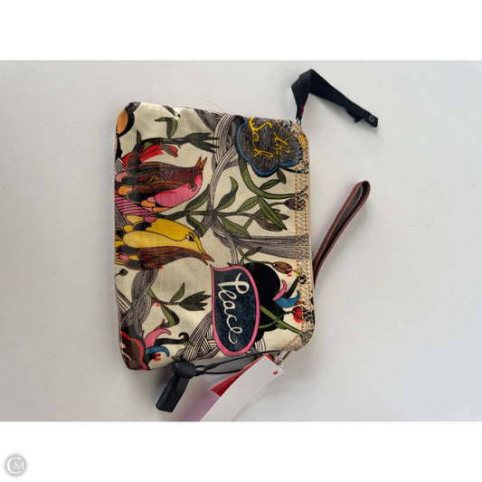 Wristlet By Sakroots, Size: Medium