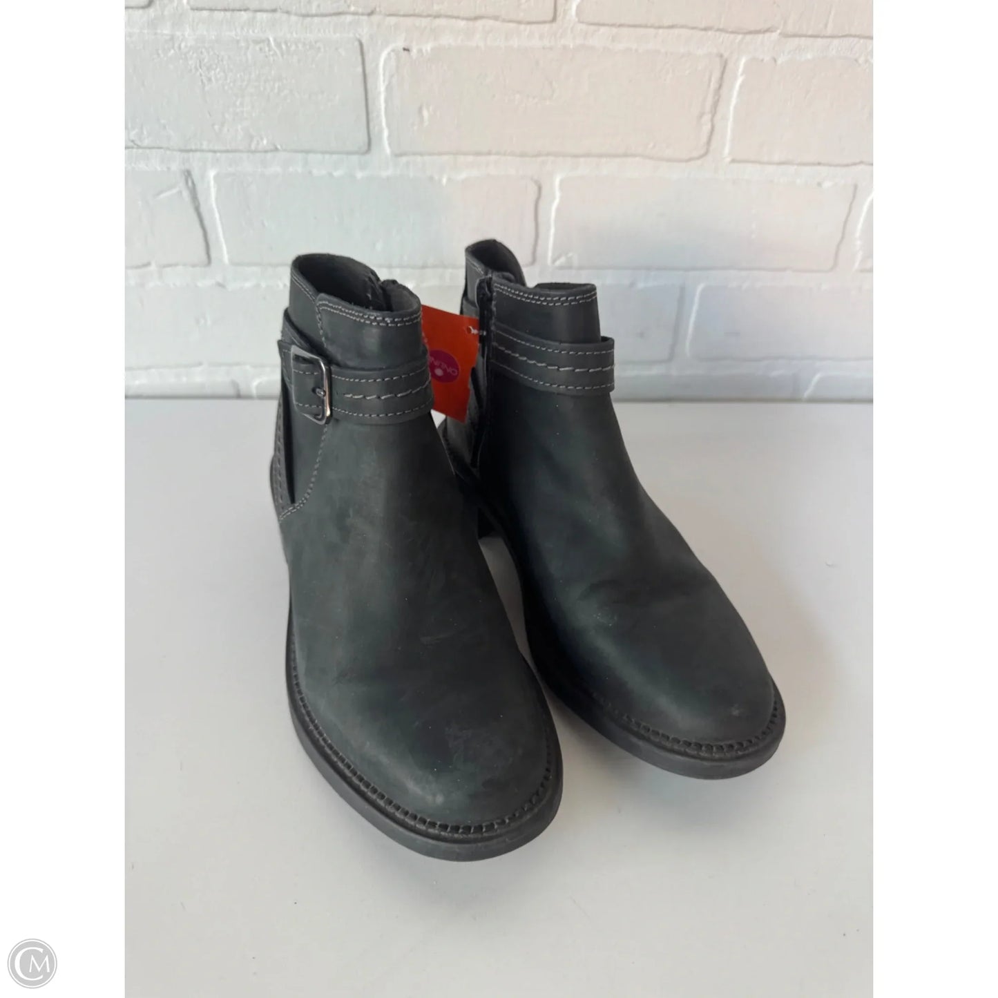 Boots Ankle Flats By Clarks In Black, Size: 6