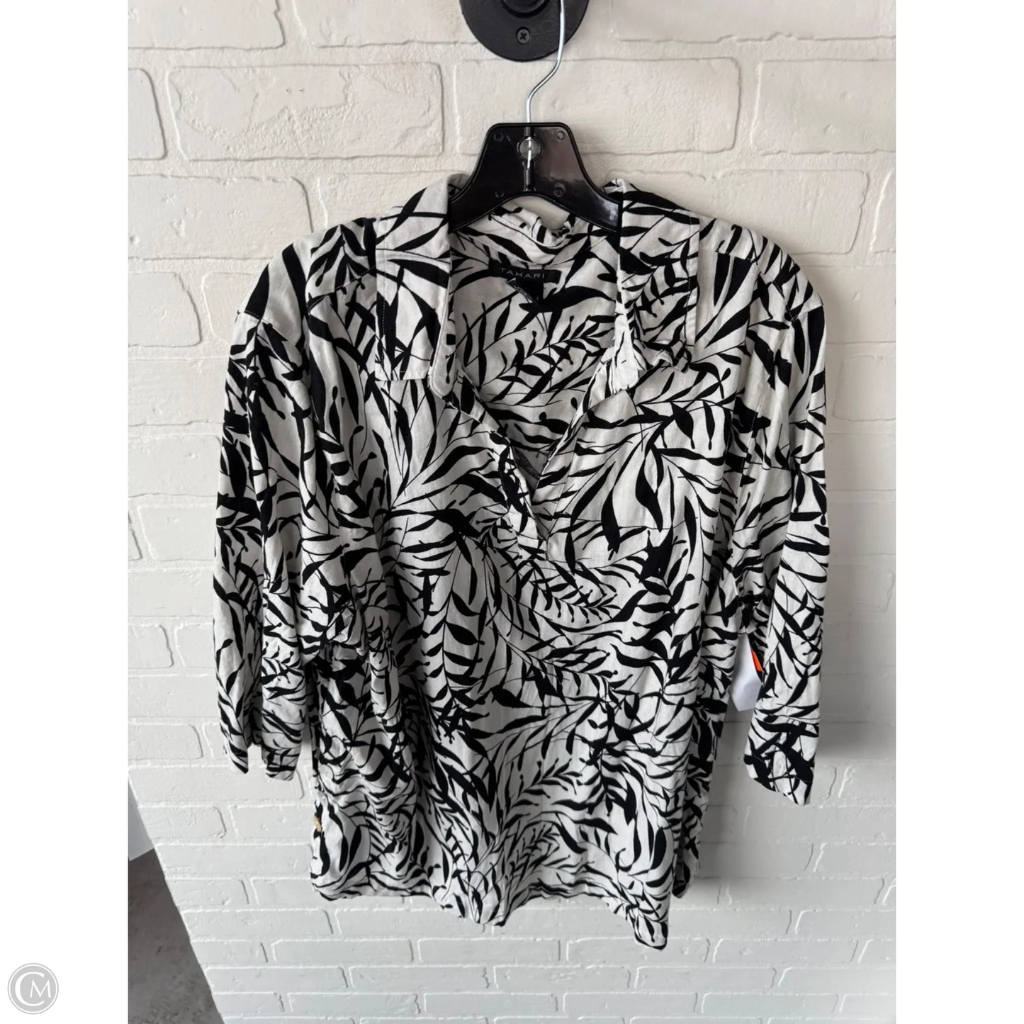 Top 3/4 Sleeve By Tahari In Black & White, Size: 2x