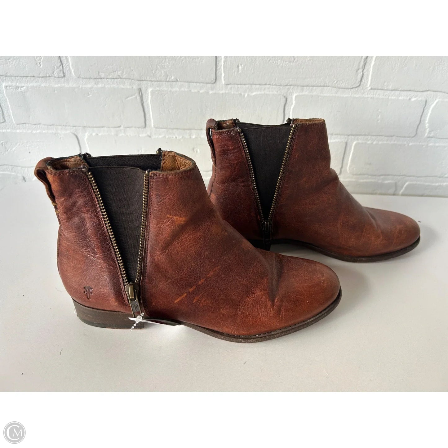 Boots Designer By Frye In Brown, Size: 8.5