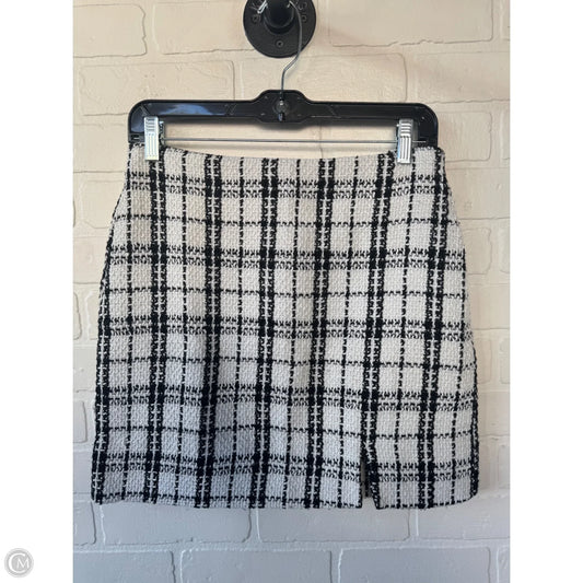 Skirt Mini & Short By Francesca's In Black & White, Size: 8