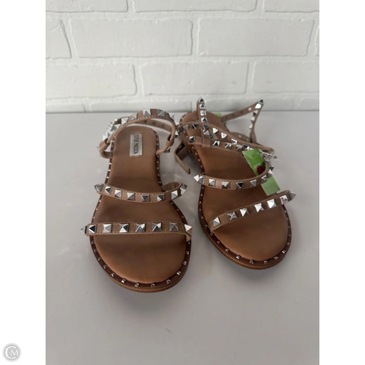 Sandals Flats By Steve Madden In Tan, Size: 9