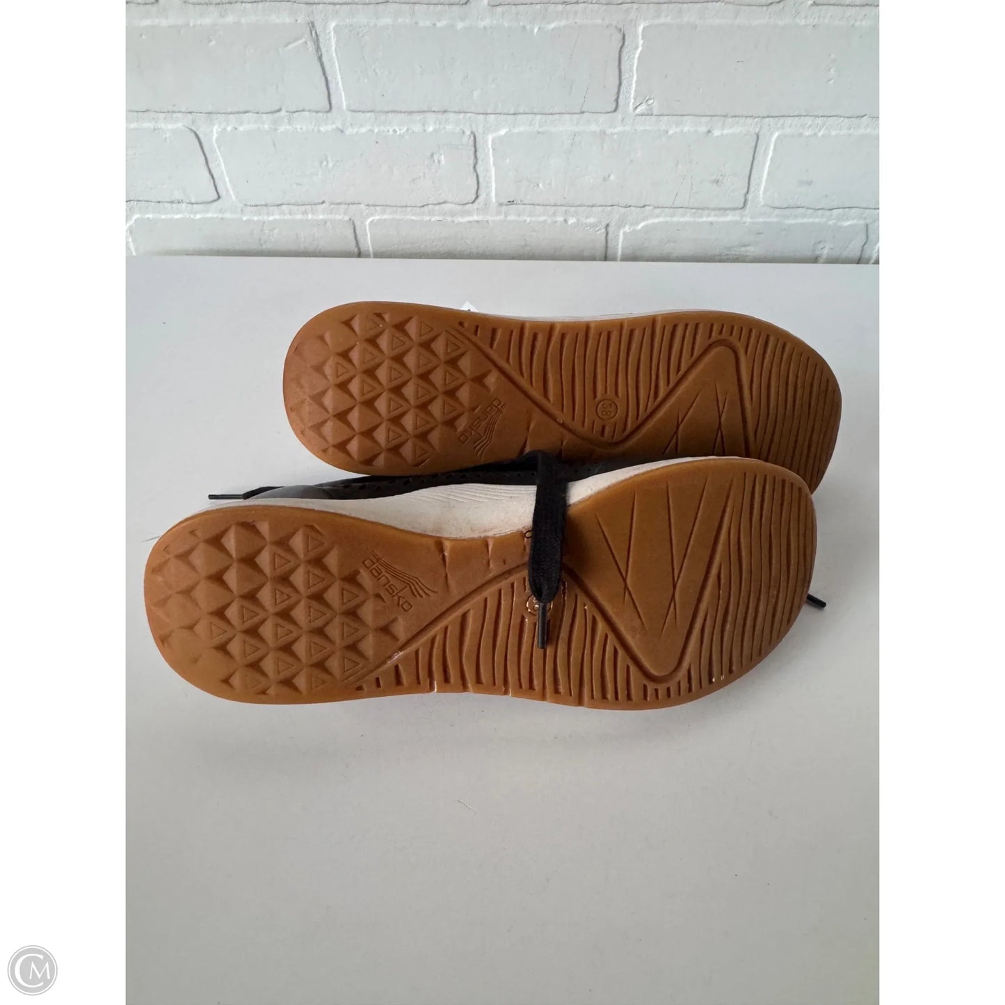 Shoes Sneakers By Dansko In Black, Size: 7.5