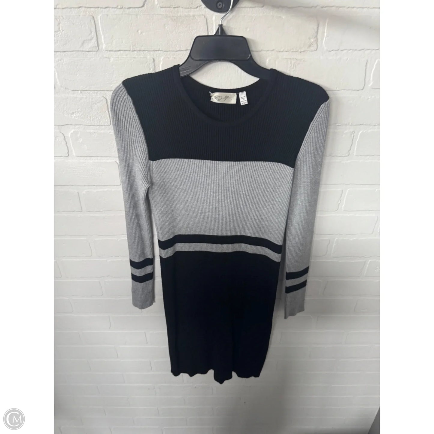 Dress Sweater By Rd Style In Black & Grey, Size: M