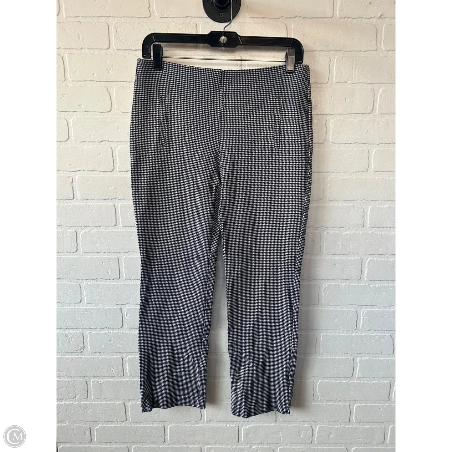 Pants Cropped By Chicos In Black & White, Size: 4