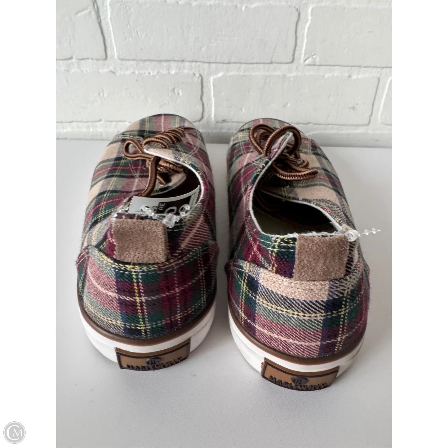 Shoes Sneakers By Cme In Brown & Green, Size: 9