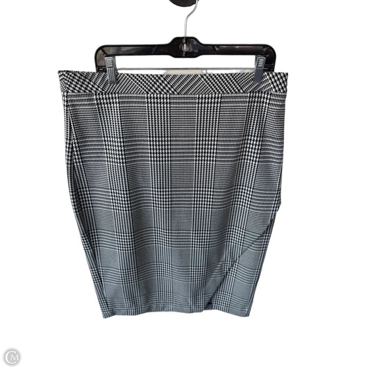 Skirt Midi By Banana Republic In Black & White, Size: 14l