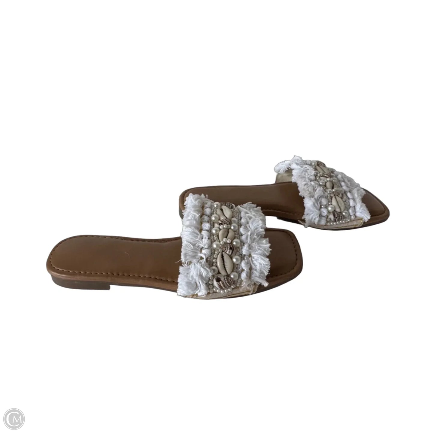 Sandals Flats By Clothes Mentor In Tan & White, Size: 8.5