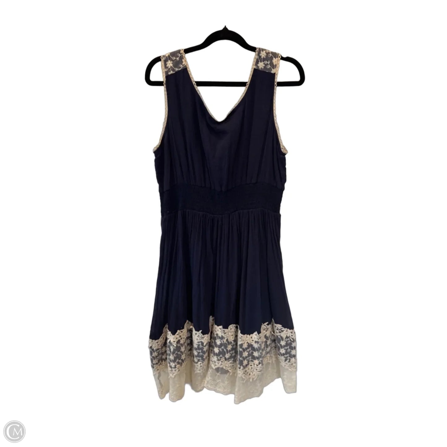 Dress Casual Short By Clothes Mentor In Blue & Cream, Size: L