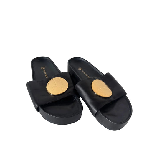 Sandals Designer By Tory Burch In Black & Gold, Size: 6.5