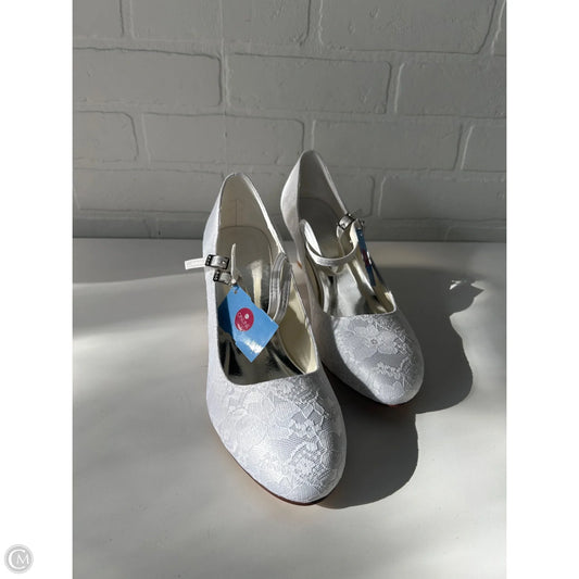 Shoes Heels Block By Clothes Mentor In White, Size: 11.5