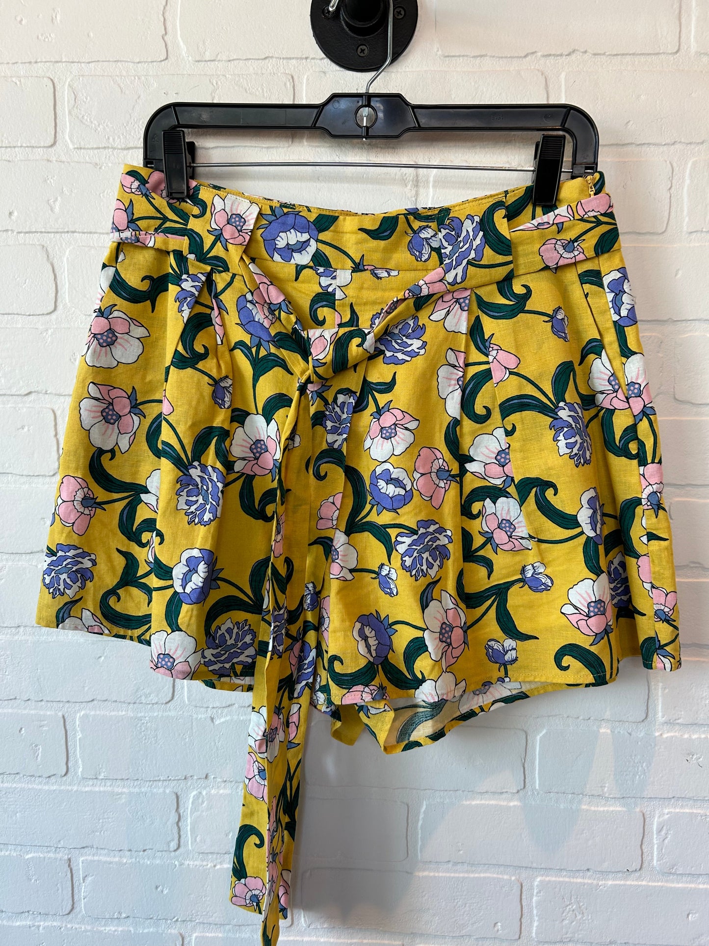 Yellow Shorts Moon River, Size 12