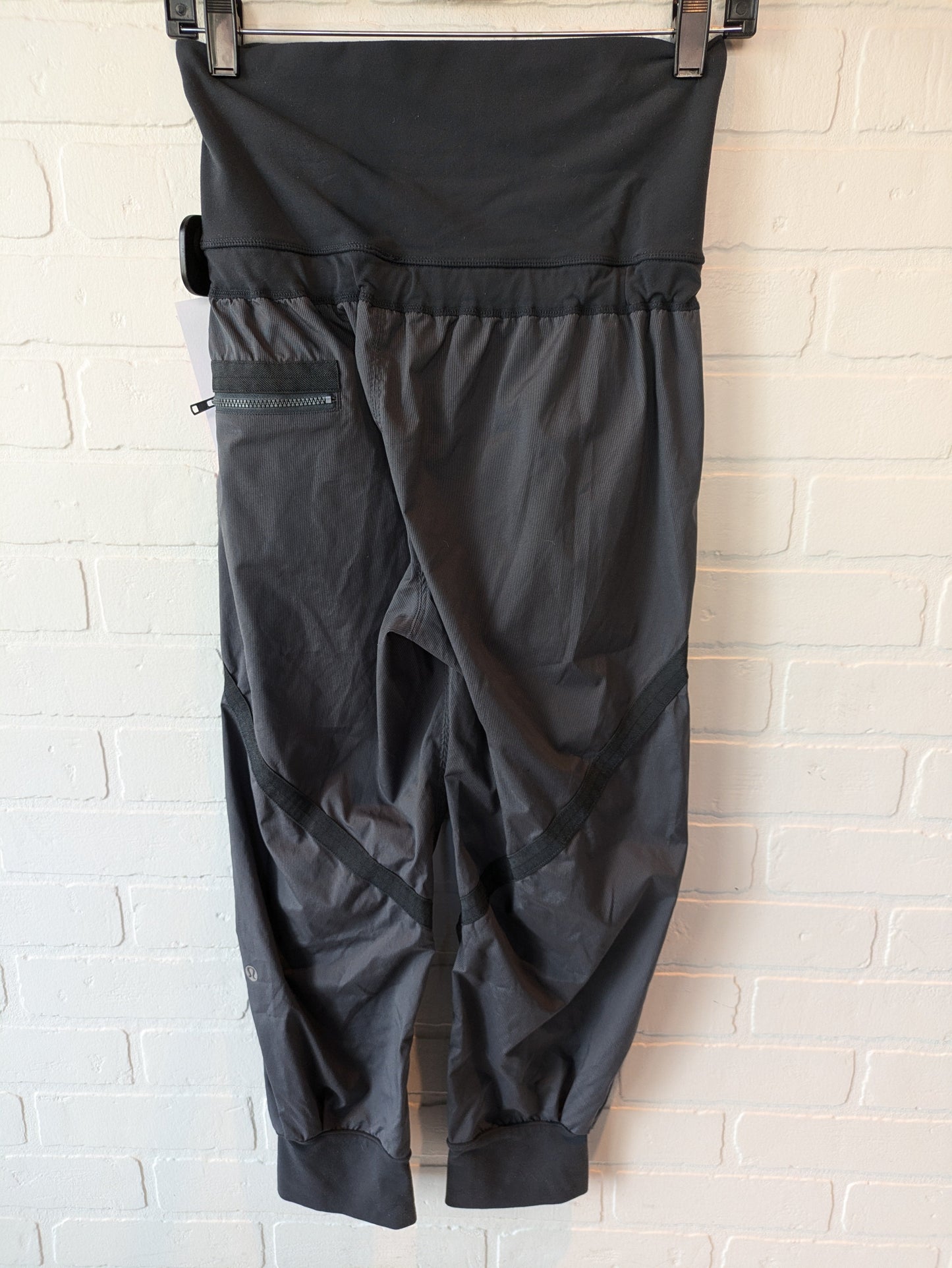 Athletic Pants By Lululemon In Grey, Size: 2