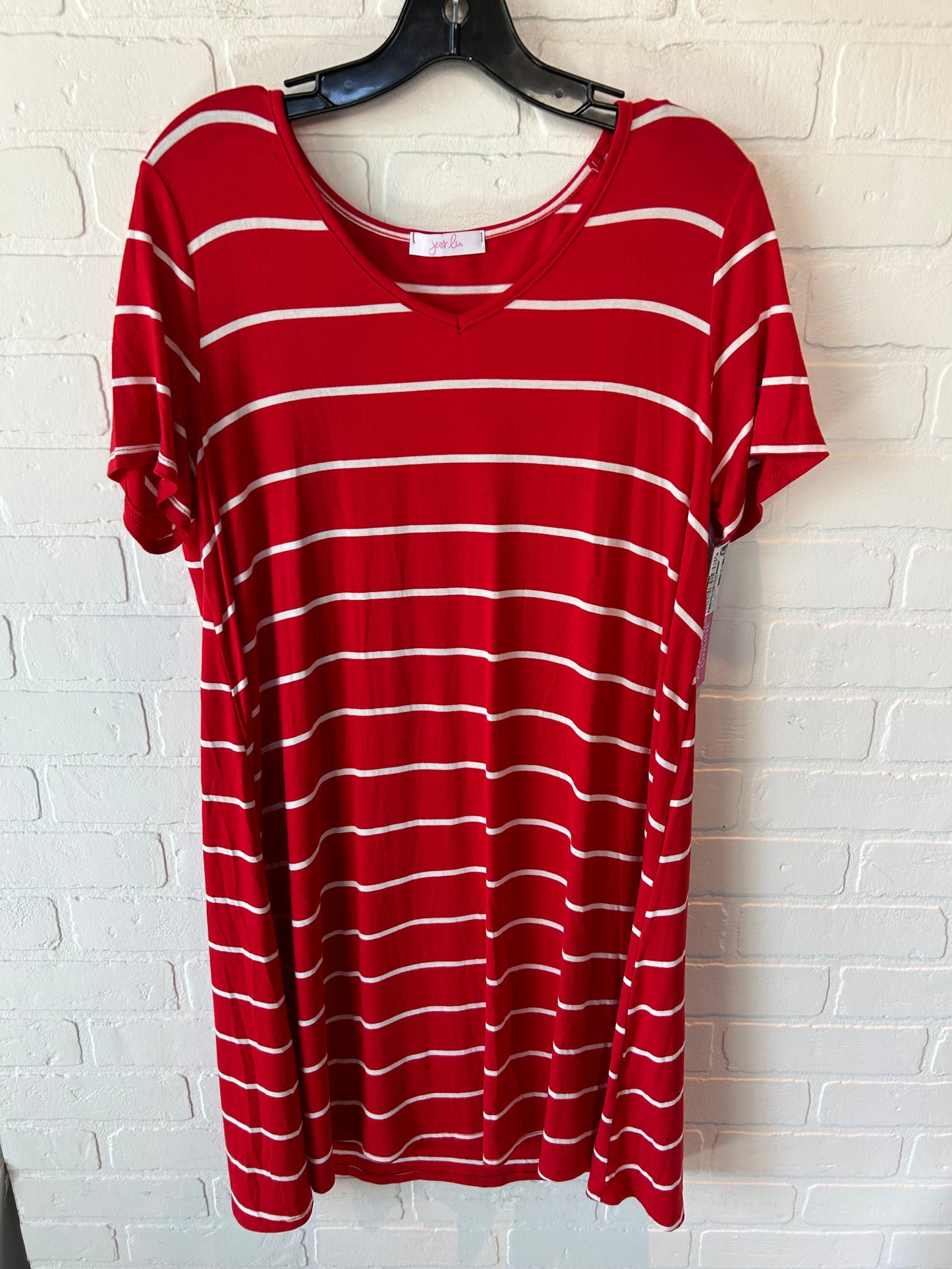 Dress Casual Short By  jess lea  In Red & White, Size: Xl