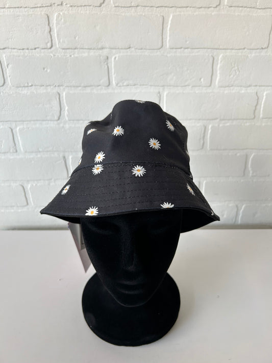 Hat Bucket By Clothes Mentor