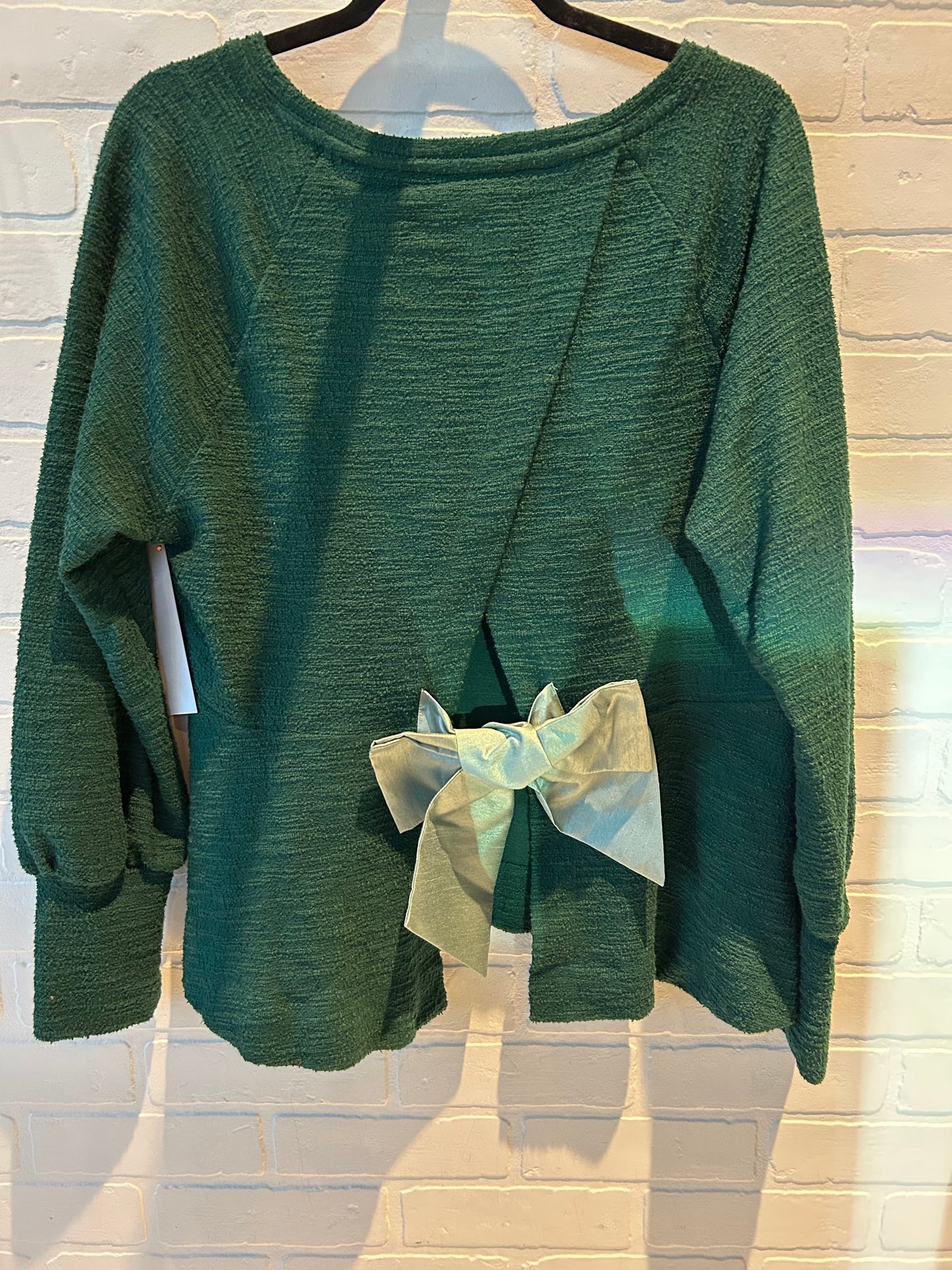 Top Long Sleeve By Anthropologie In Green, Size: M