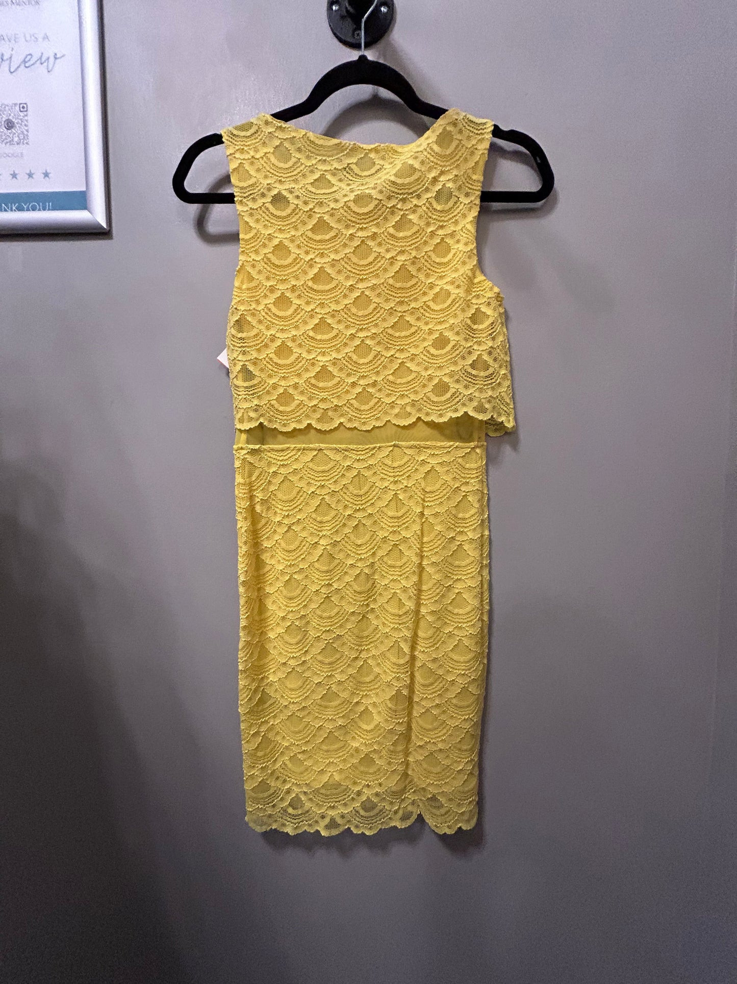 Dress Casual Short By Bebe In Yellow, Size: Xs