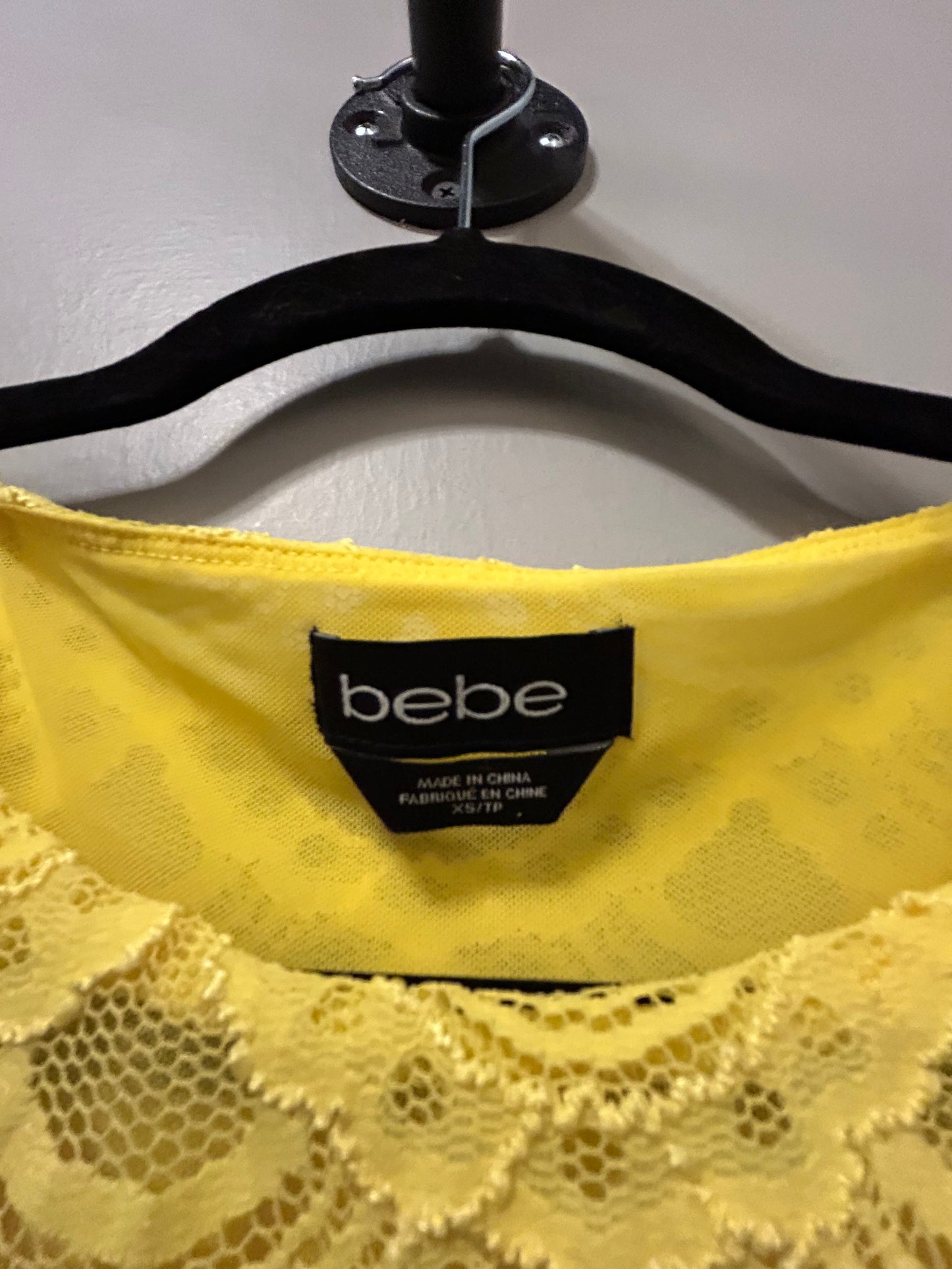 Dress Casual Short By Bebe In Yellow, Size: Xs