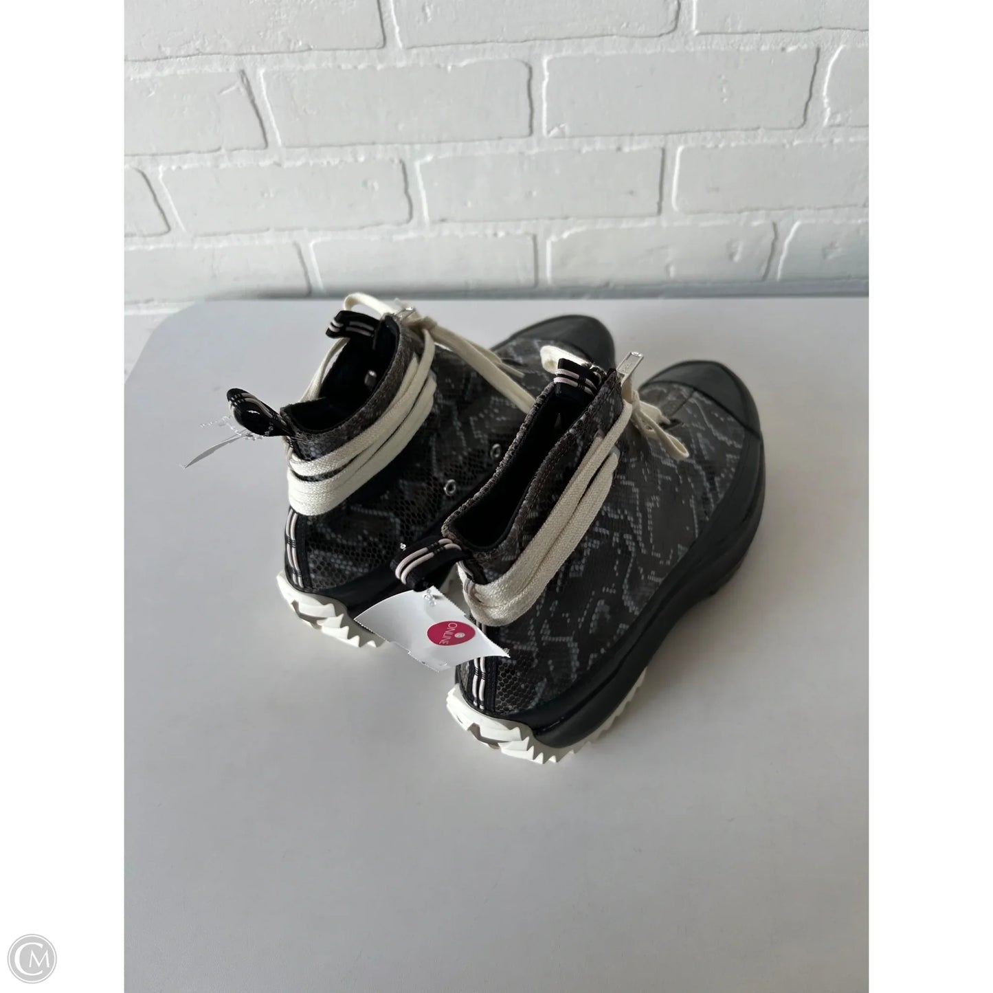 Boots Snow By Converse In Black & Blue, Size: 9.5