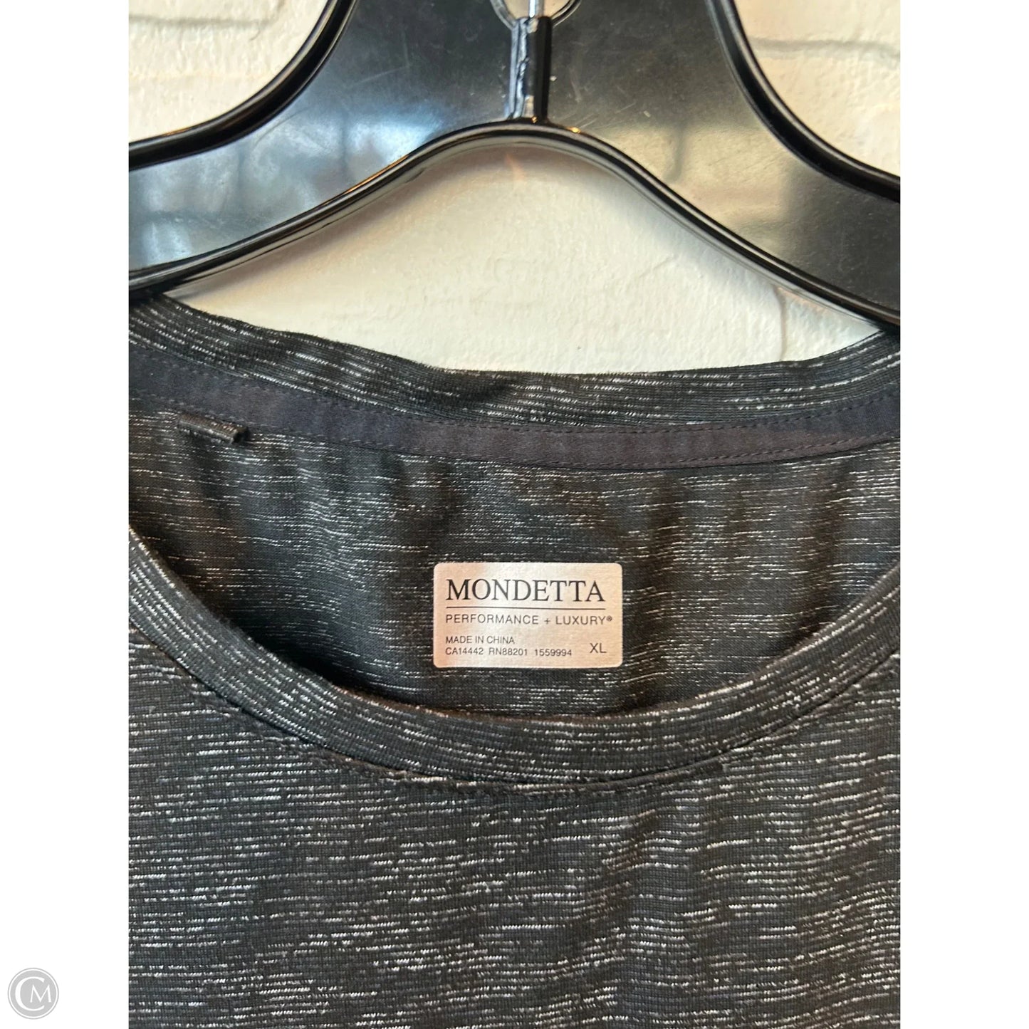 Athletic Top Short Sleeve By Mondetta In Black, Size: Xl