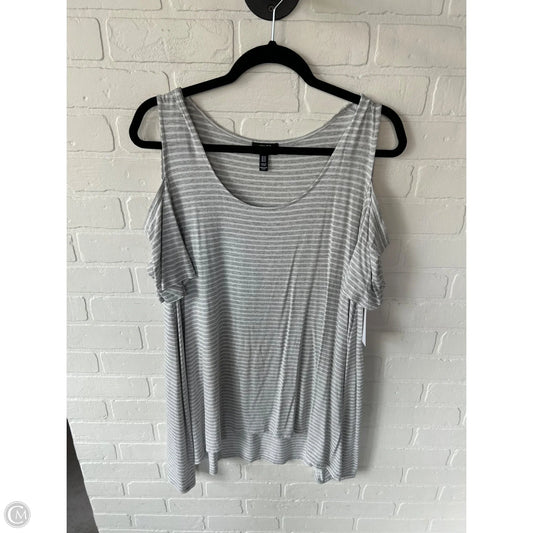 Top Short Sleeve By Jones New York In Grey & White, Size: 1x