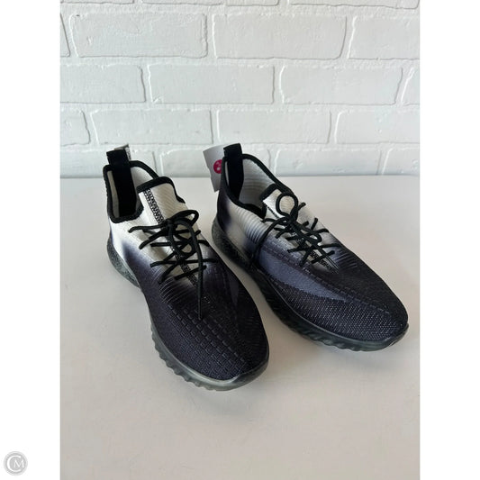 Shoes Athletic By Cmc In Black & White, Size: 9