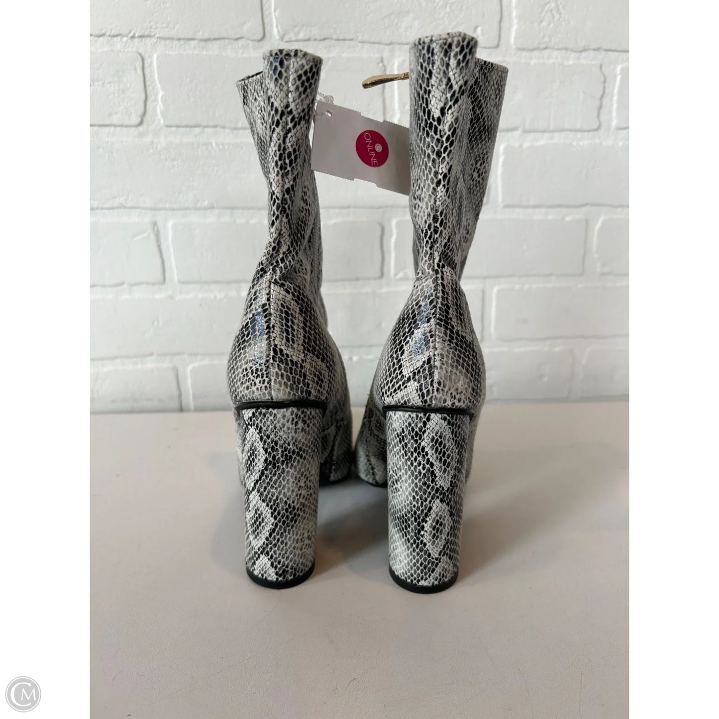 Boots Mid-calf Heels By Fashion Nova In Black & White, Size: 6.5