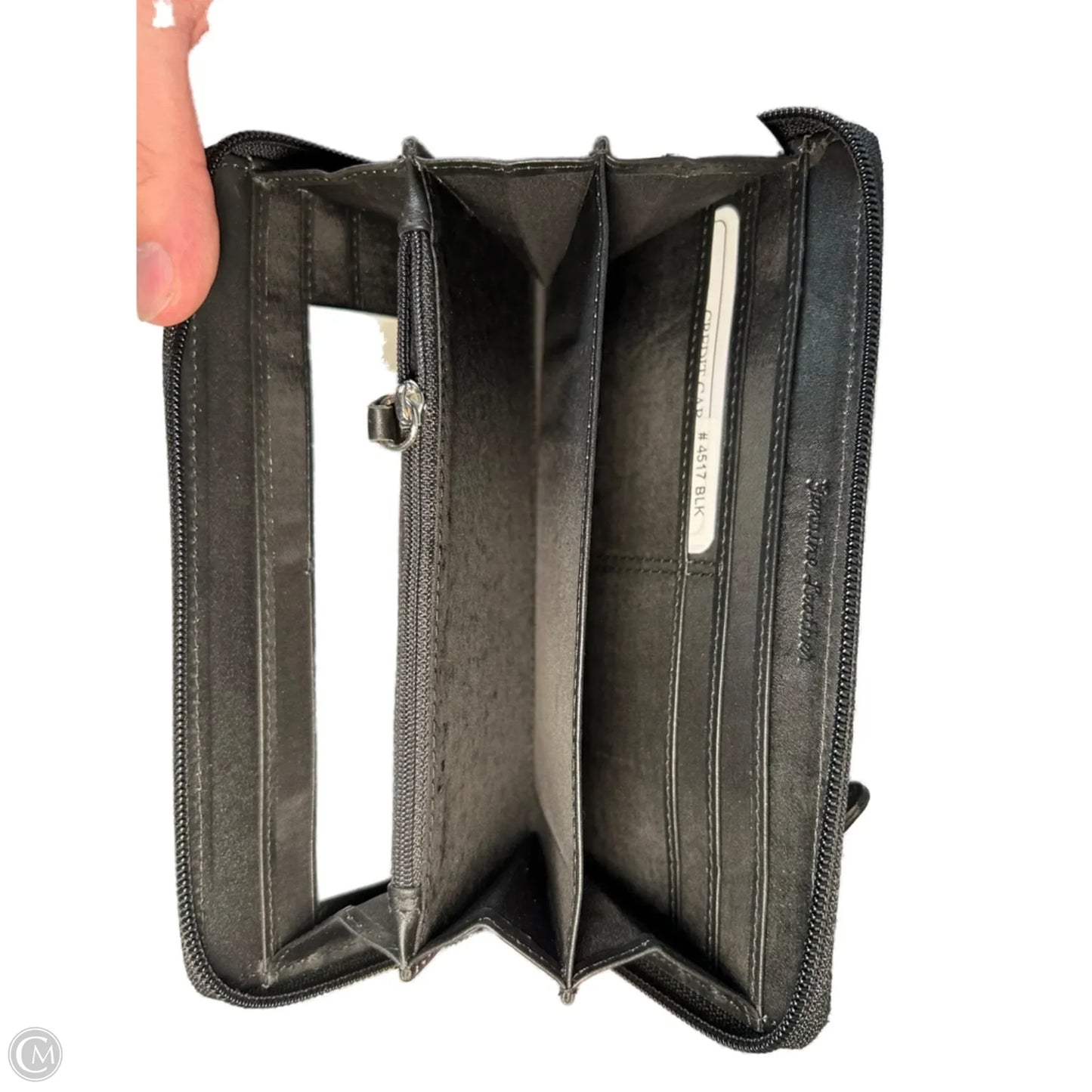 Wallet By Clothes Mentor, Size: Large