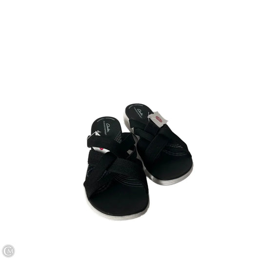 Sandals Flats By Clarks In Black, Size: 8
