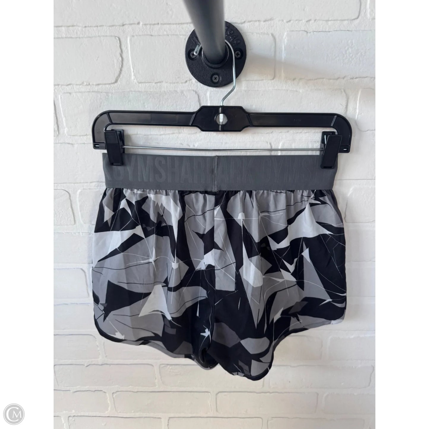 Athletic Shorts By Gym Shark In Black & Grey, Size: 0