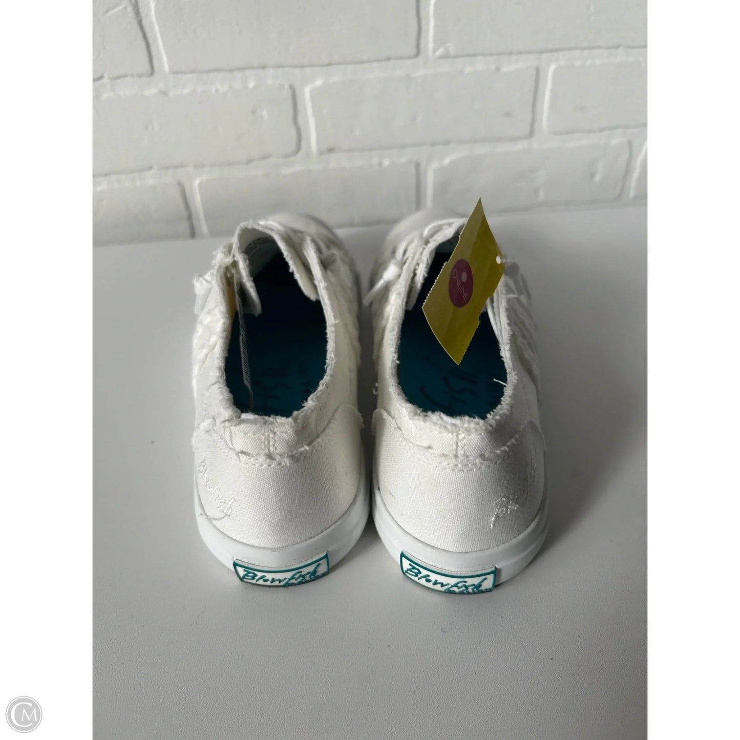 Shoes Sneakers By Blowfish In White, Size: 8.5