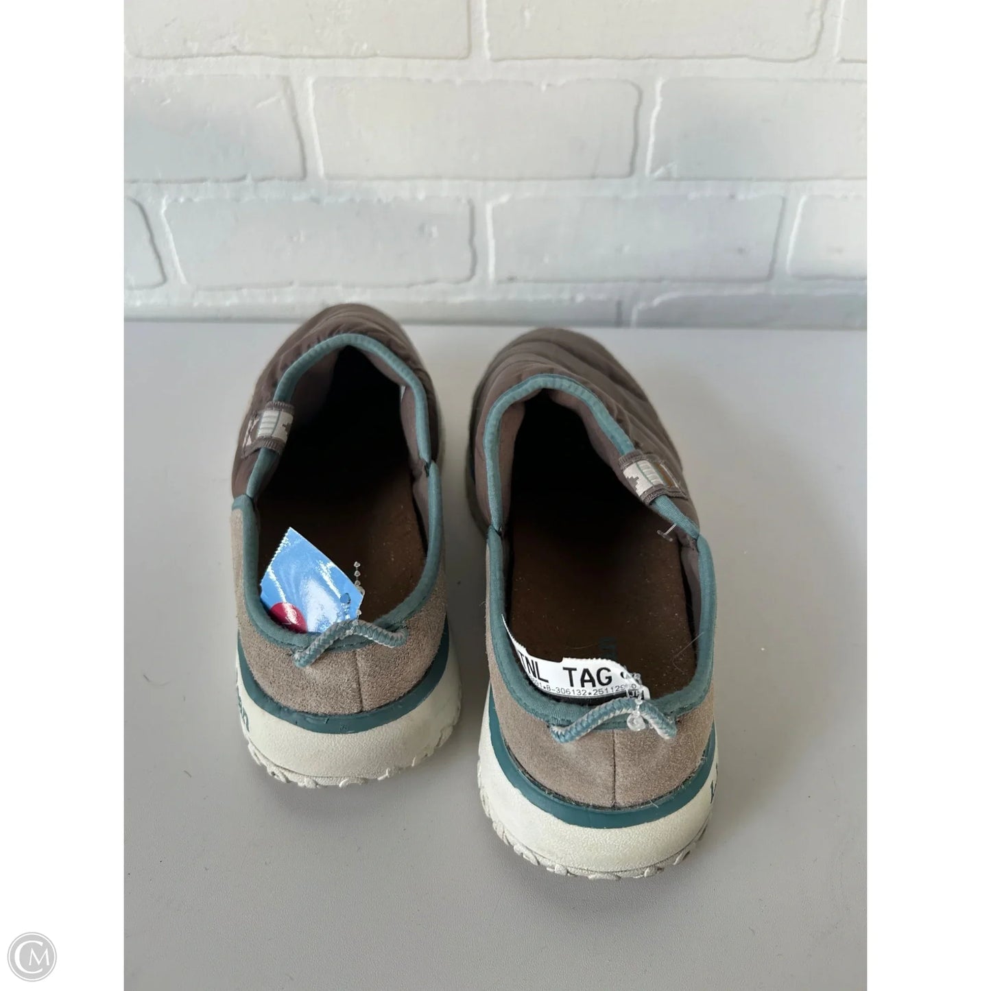 Shoes Flats By L.l. Bean In Grey, Size: 8