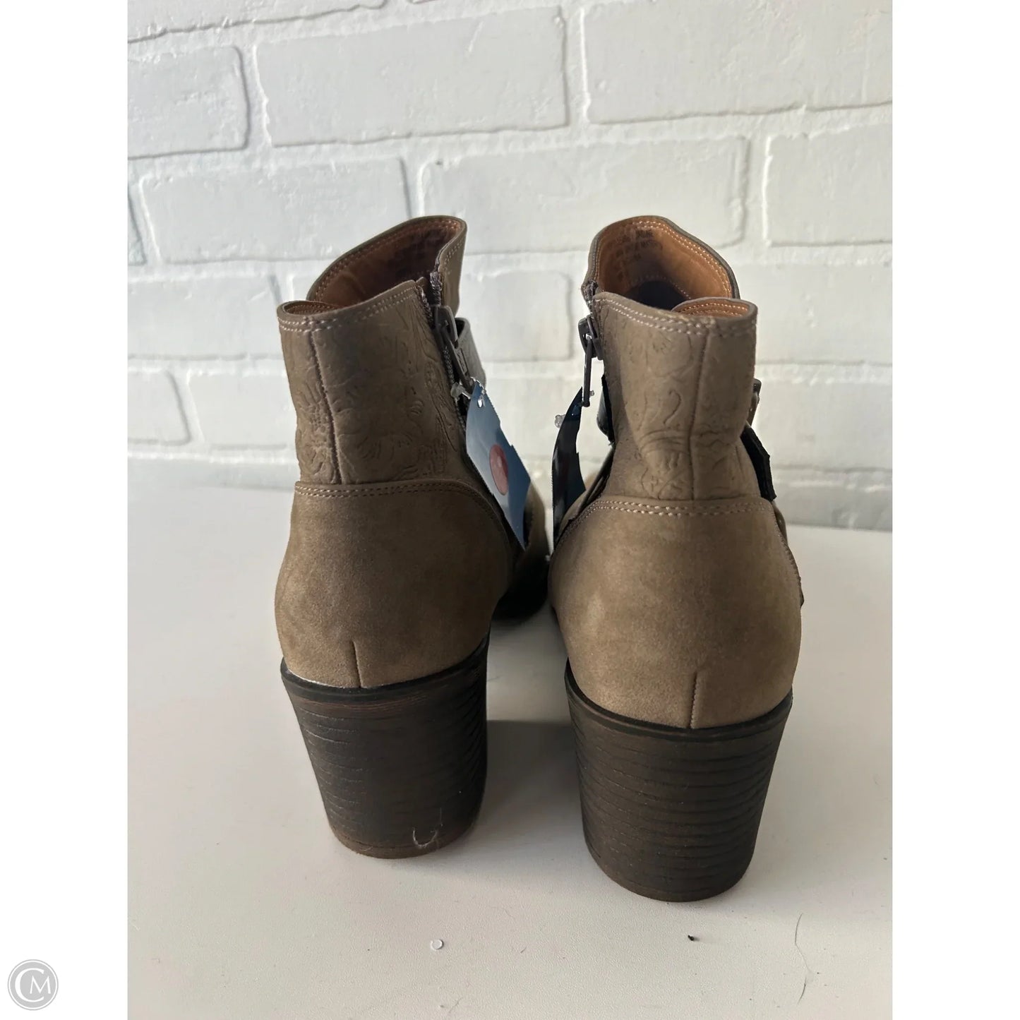 Boots Ankle Heels By Sofft In Brown, Size: 10