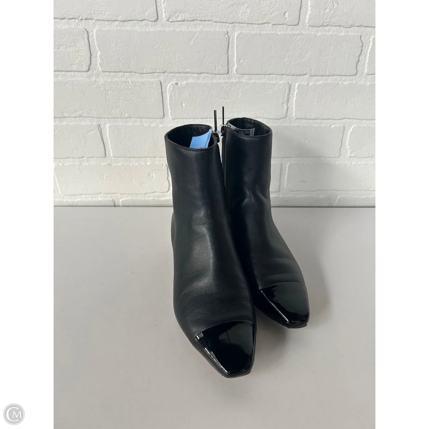 Boots Ankle Flats By Veronica Beard In Black, Size: 7