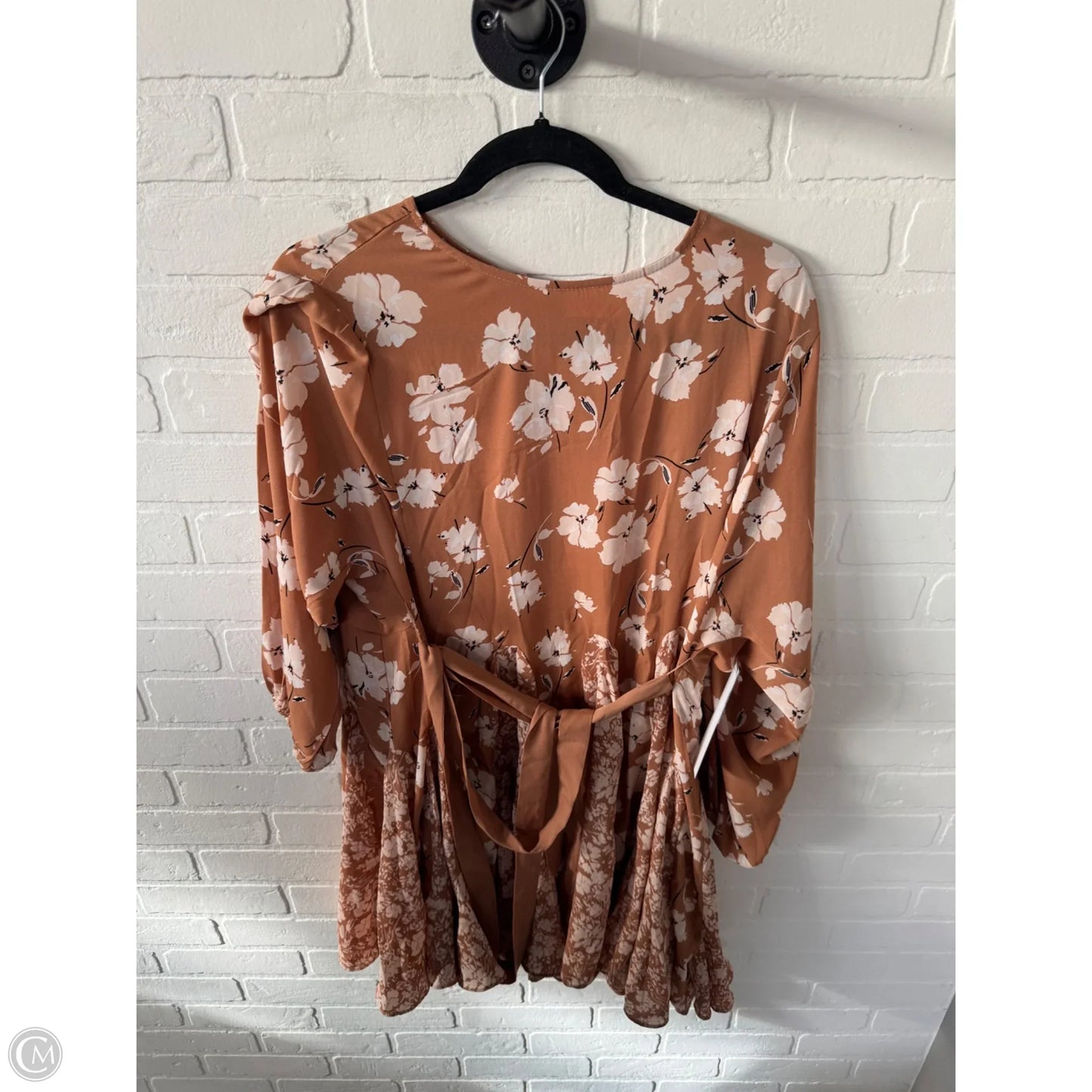 Dress Casual Short By Pink Lily In Brown, Size: S