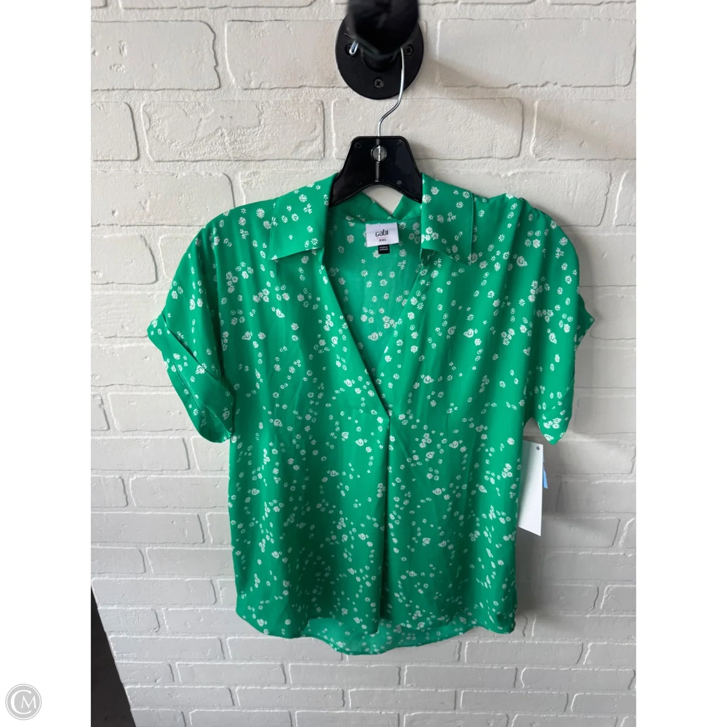 Top Short Sleeve By Cabi In Green & White, Size: Xxs