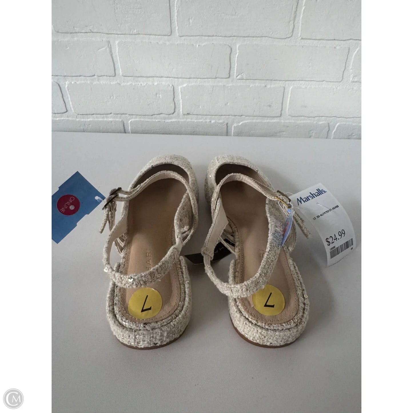 Shoes Flats By Tahari In Cream, Size: 7